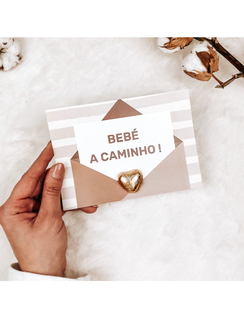 Bebé a caminho